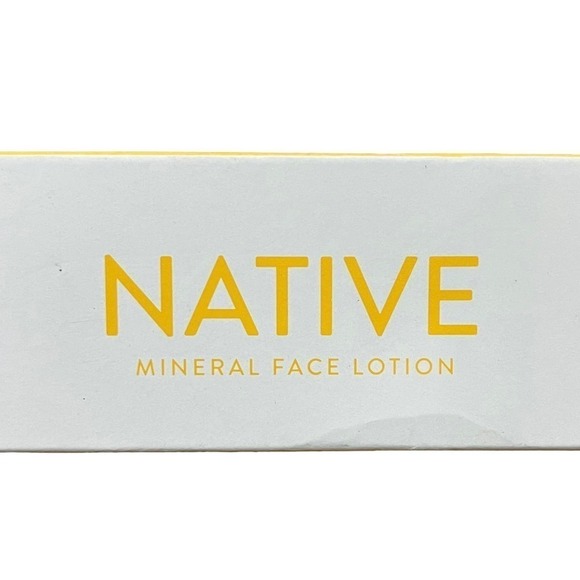 NATIVE Coconut & Pineapple Mineral Face Lotion Sunscreen SPF 30 - 1.7 fl oz NIB - Picture 6 of 10